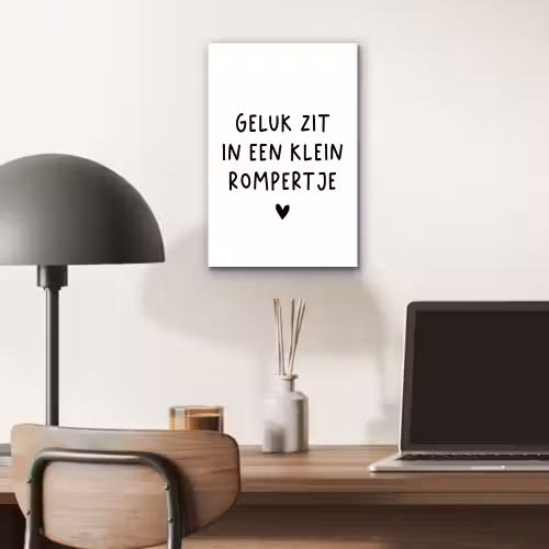 Geluk zit in een klein rompertje - Quotes - Spreuken aluminium wit klein -sfeer5