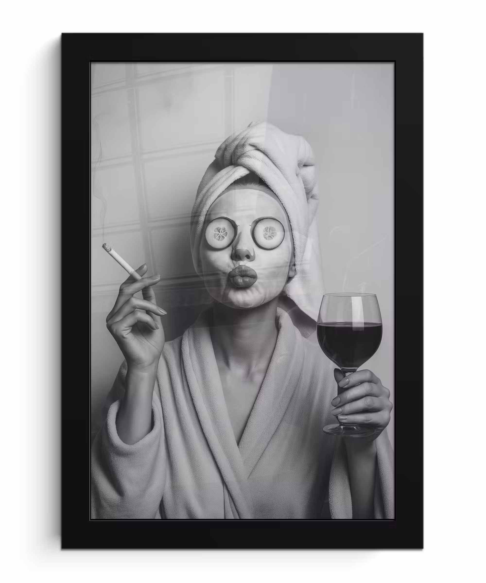 Bilder mit Rahmen - Frau - Maske - Wein - Zigarette