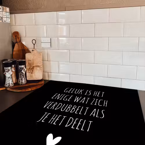 Spreuken - Geluk is het enige wat zich verdubbelt - Quotes Inductie beschermer vinyl 3mm middel -sfeer3