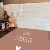 Spreuken - Ons stekkie - Quotes Inductie beschermer vinyl 3mm middel -sfeer3