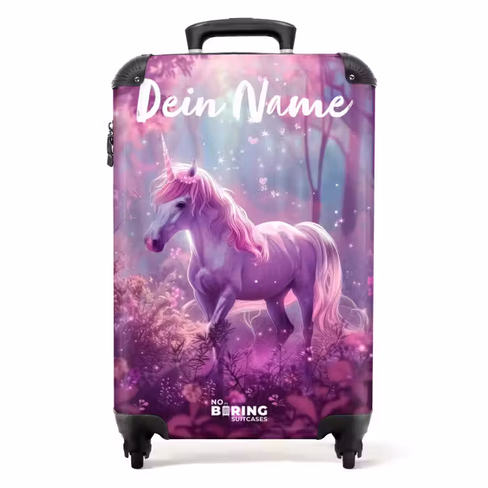 Koffer mit Name - Einhorn, umgeben von lila Natur