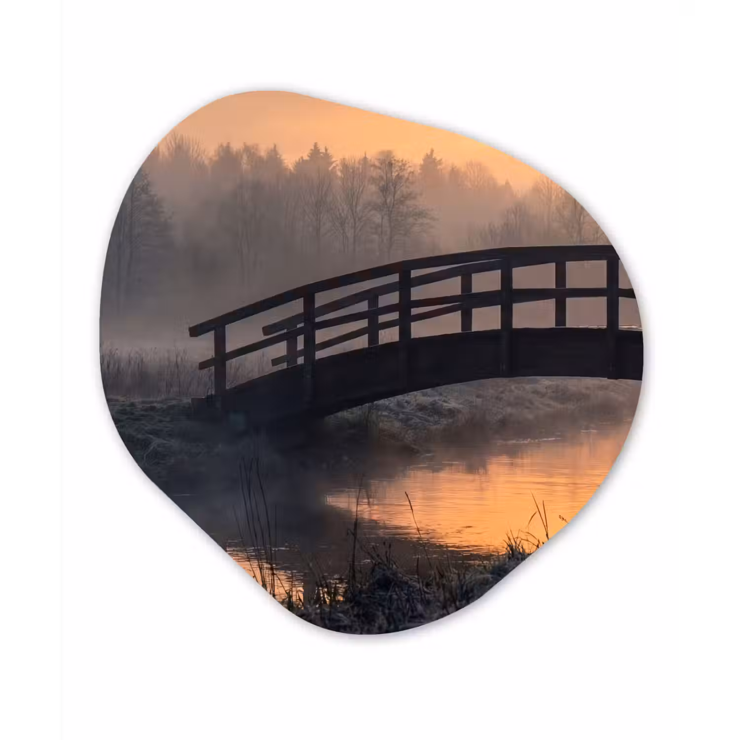 Brug - Mist - Bomen - Water Wandcirkel Organisch Aluminium middel -3d