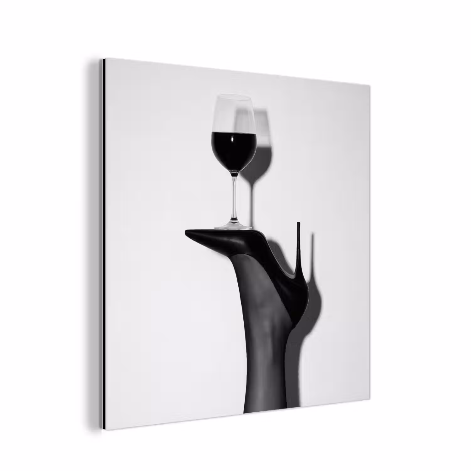Hak - Wijn - Minimalistisch - Zwart aluminium wit klein -3d
