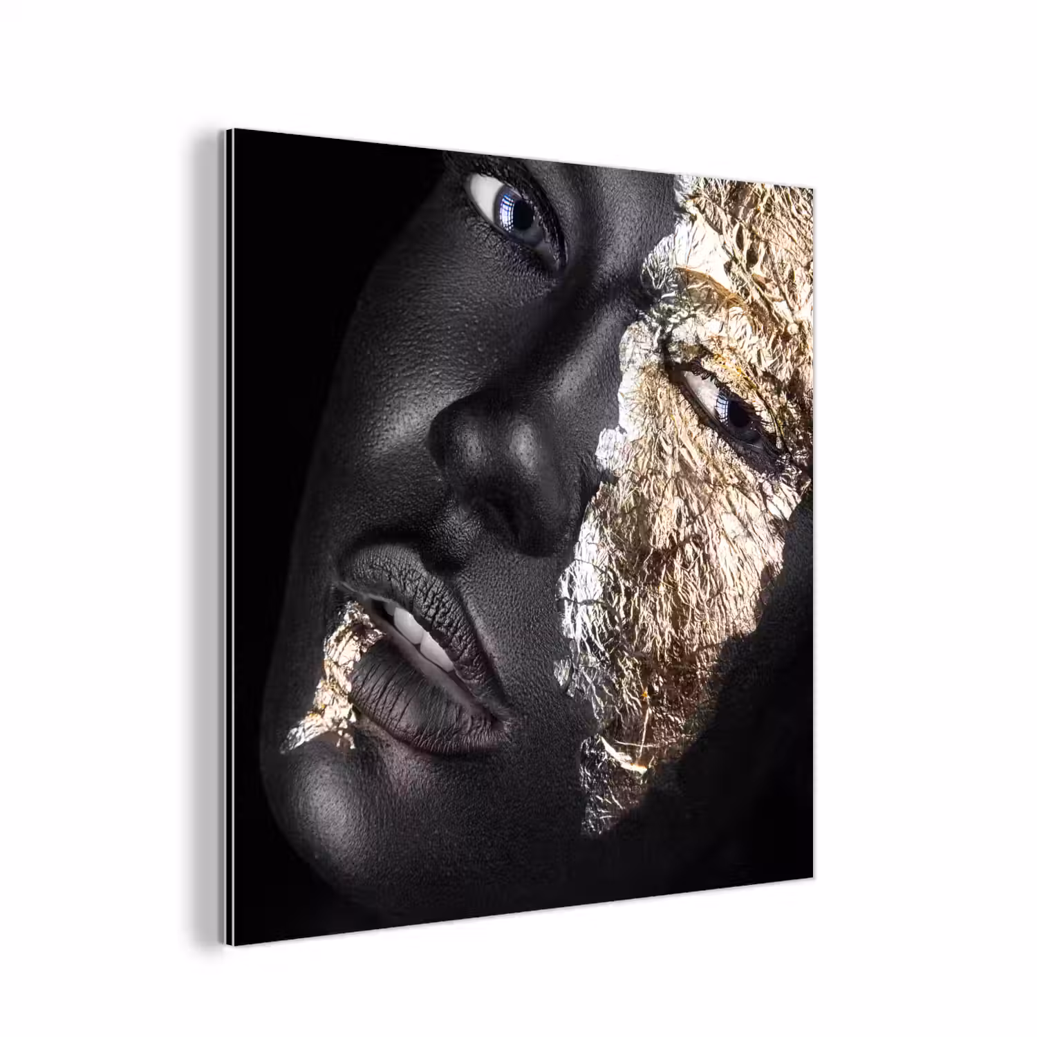 Vrouw - Goud - Zwart - Verf - Luxe aluminium wit klein -3d