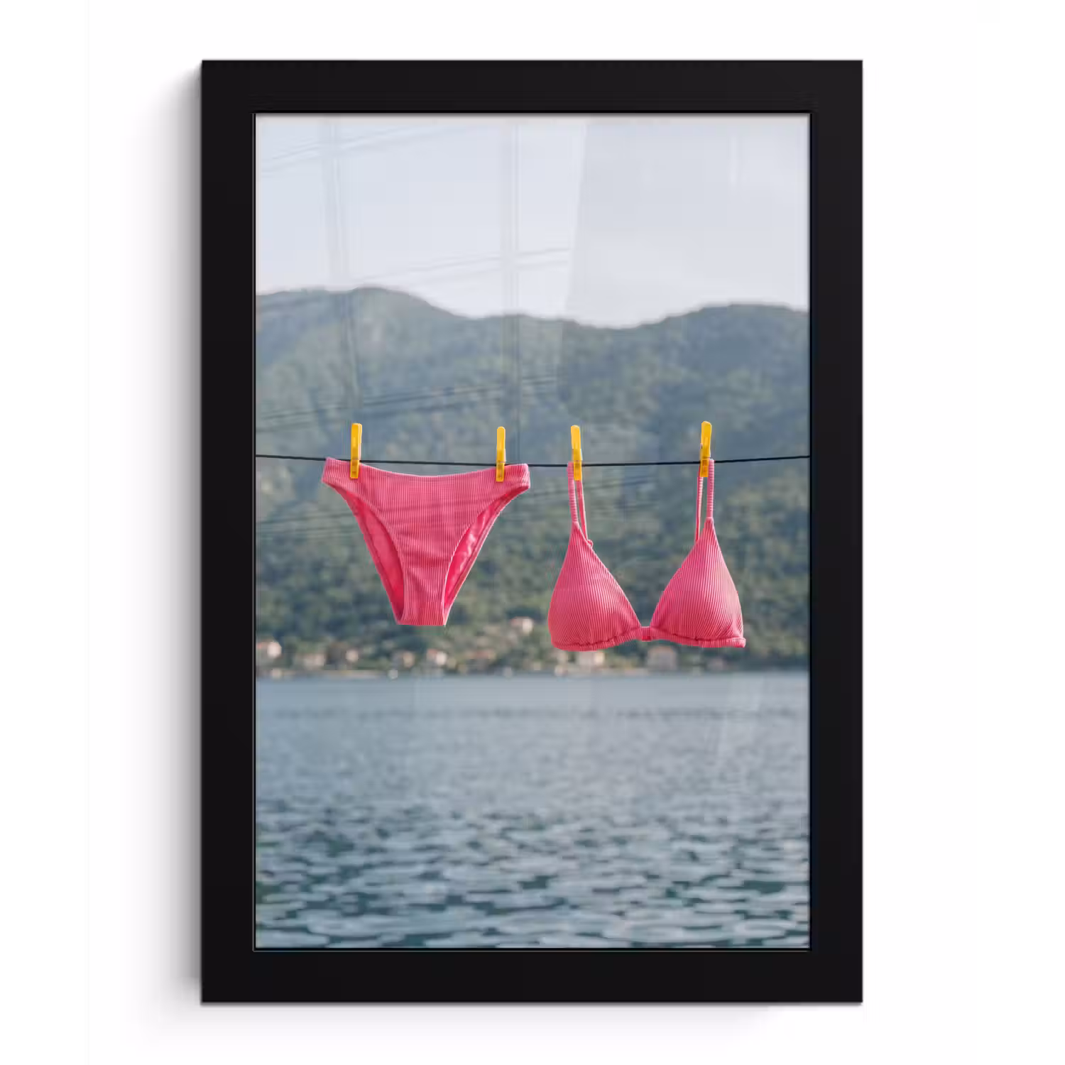 Kleding - Badkleding - Waslijn - Zomer - Roze fotolijst zwart zonder passe partout klein -3d