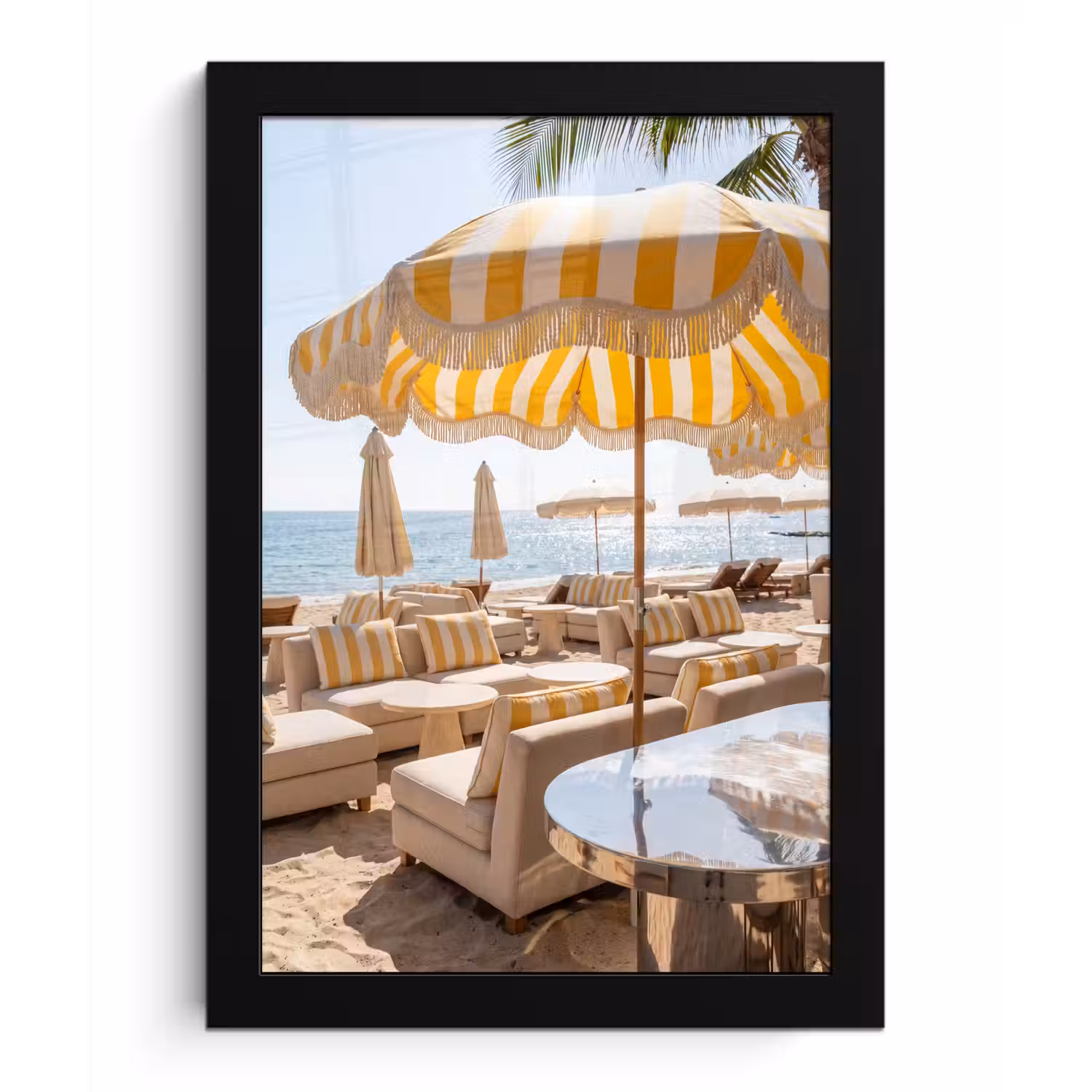 Strand - Ligbedden - Vakantie - Modern - Geel fotolijst zwart zonder passe partout klein -3d