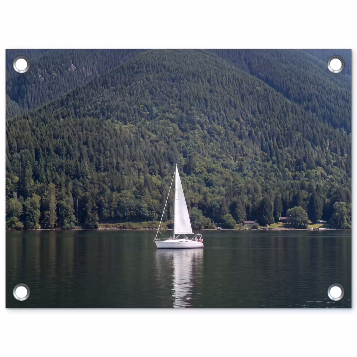 Zeilboot - Water - Bergen - Natuur - Groen tuinposter los doek klein -3d