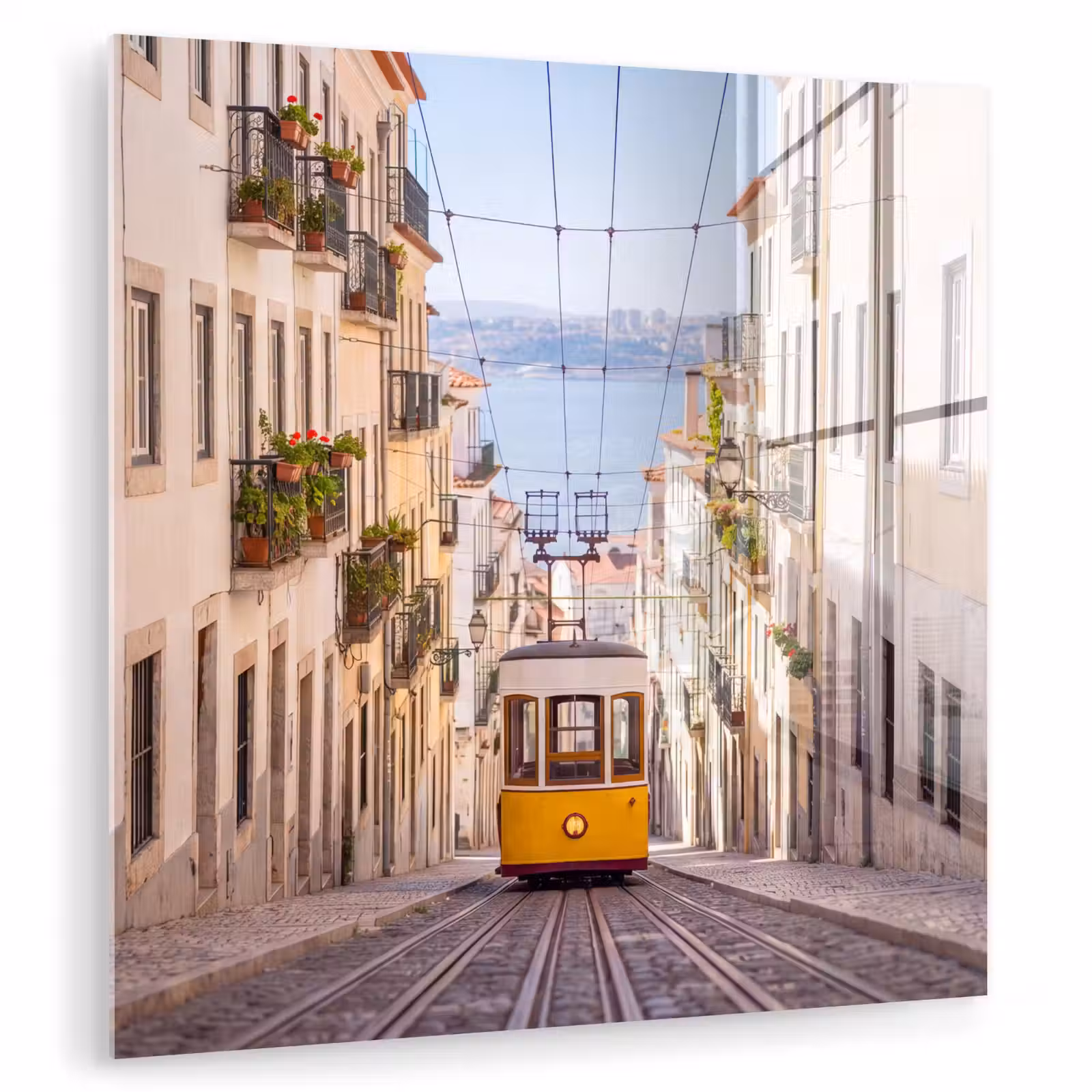 Glasbild - Straßenbahn – Straße – Stadt – Architektur – Gelb - Tram - Straat - Stad - Architectuur - Geel plexiglas 5mm klein