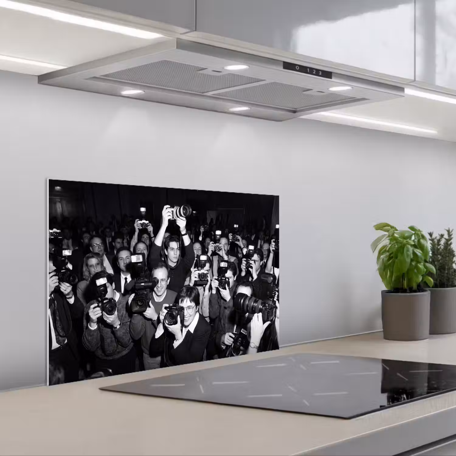Fotografen - Menigte - Flitsers - Journalistiek keuken achterwand spatscherm klein -3d_schuin
