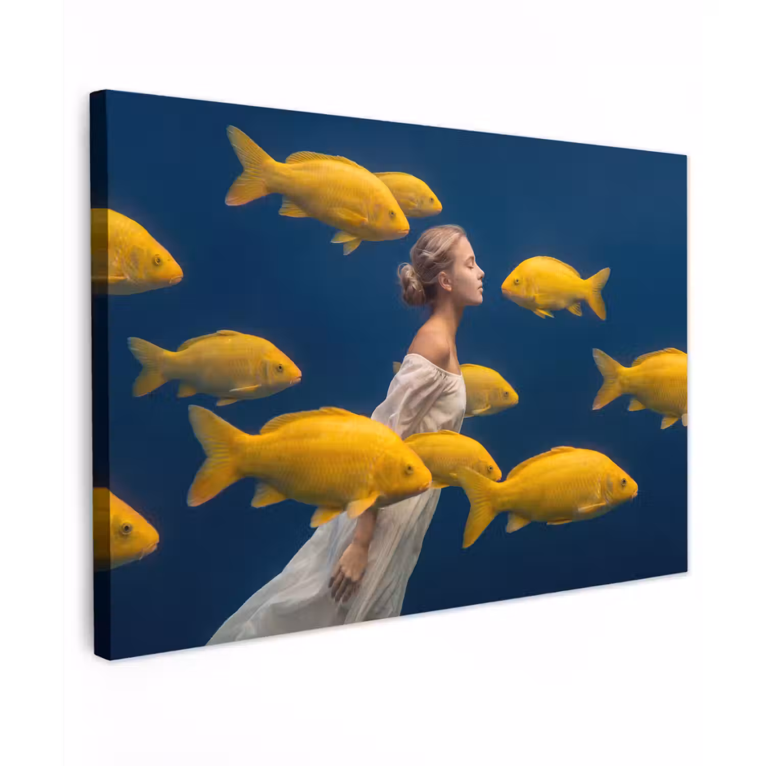 Vrouw - Vis - Water - Natuur - Geel Tuinposter op houten frame 2 cm dik klein -3d
