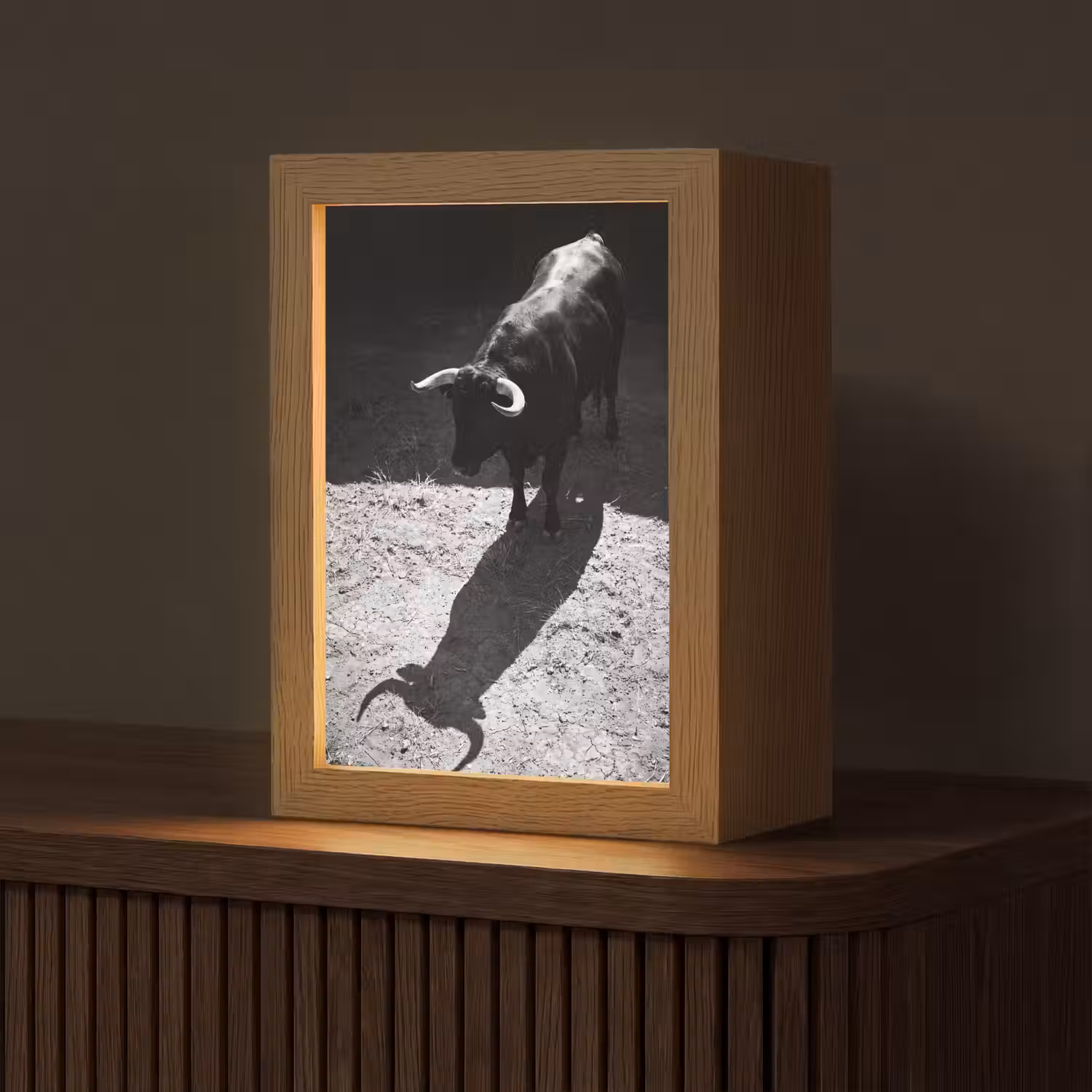 Stier - Schaduw - Dieren - Contrast - Zwart-wit Light Box met kabel (Tafellamp) klein -z3d_website
