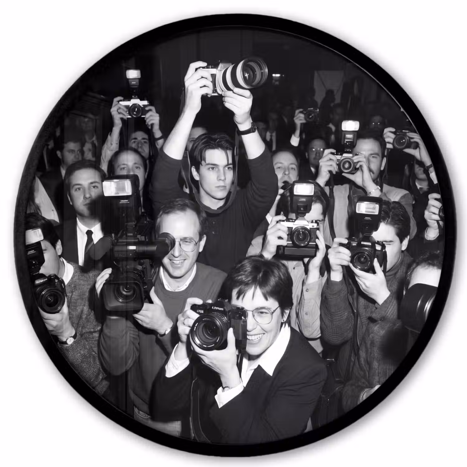 Fotografen - Menigte - Flitsers - Journalistiek Fotolijst rond zonder passe partout klein -3d