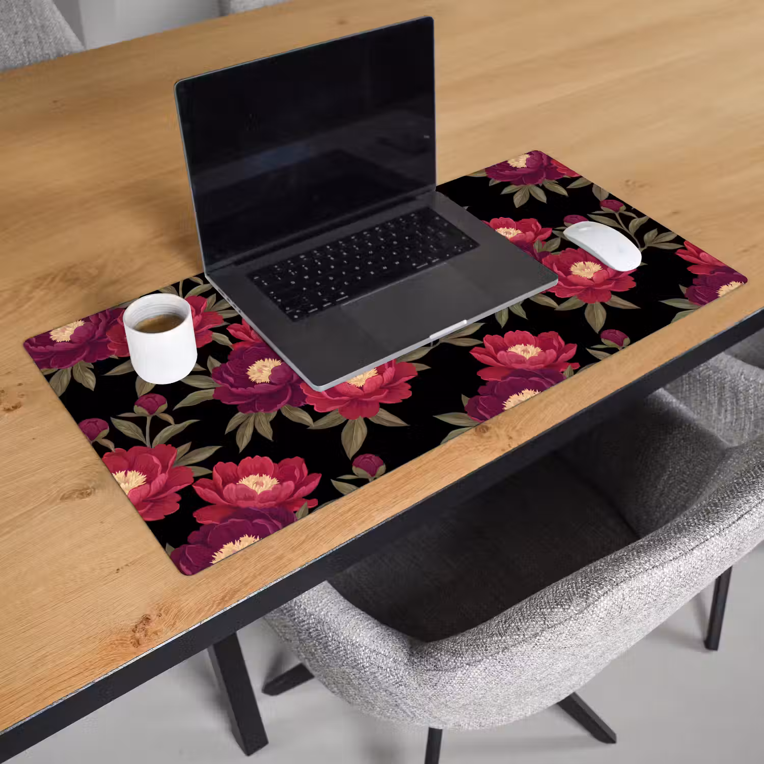 Bloemen - Patroon - Botanisch - Rood - Zwart Muismat XXL klein -sfeer1