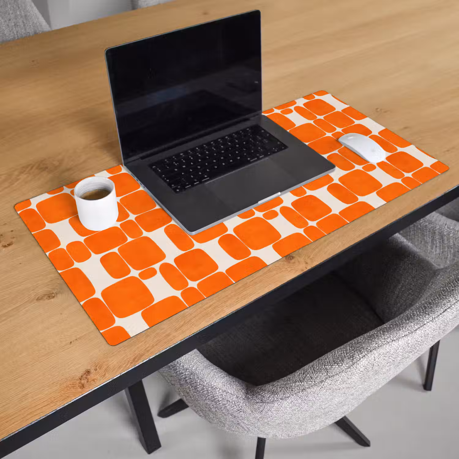 Patroon - Retro - Oranje Muismat XXL klein 681 -sfeer1