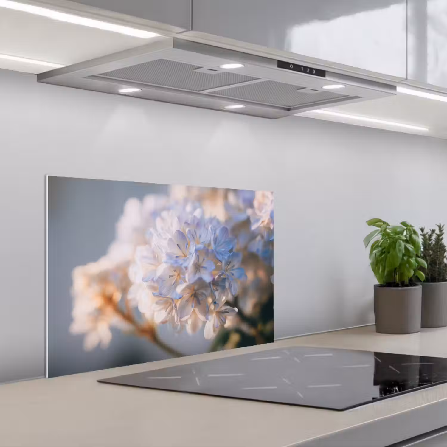 Bloemen - Lichtblauw - Wazig - Trosje keuken achterwand spatscherm klein -3d_schuin