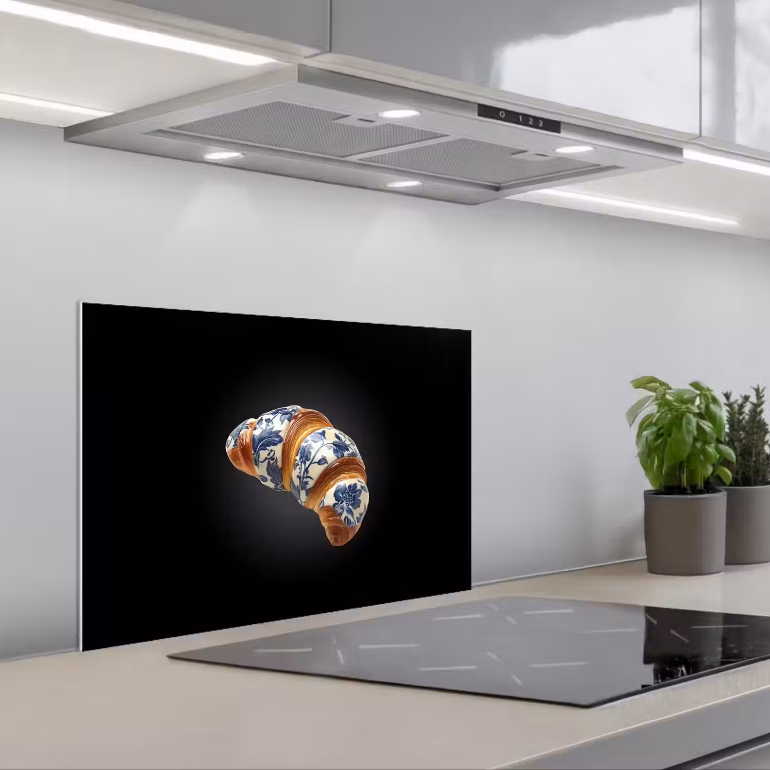 Croissant - Bloemenpatroon - Delftsblauw keuken achterwand spatscherm klein -3d_schuin