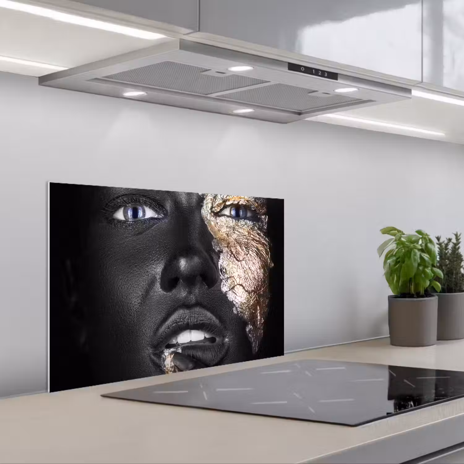 Vrouw - Bladgoud - Zwart - Huid - Luxe keuken achterwand spatscherm klein -3d_schuin