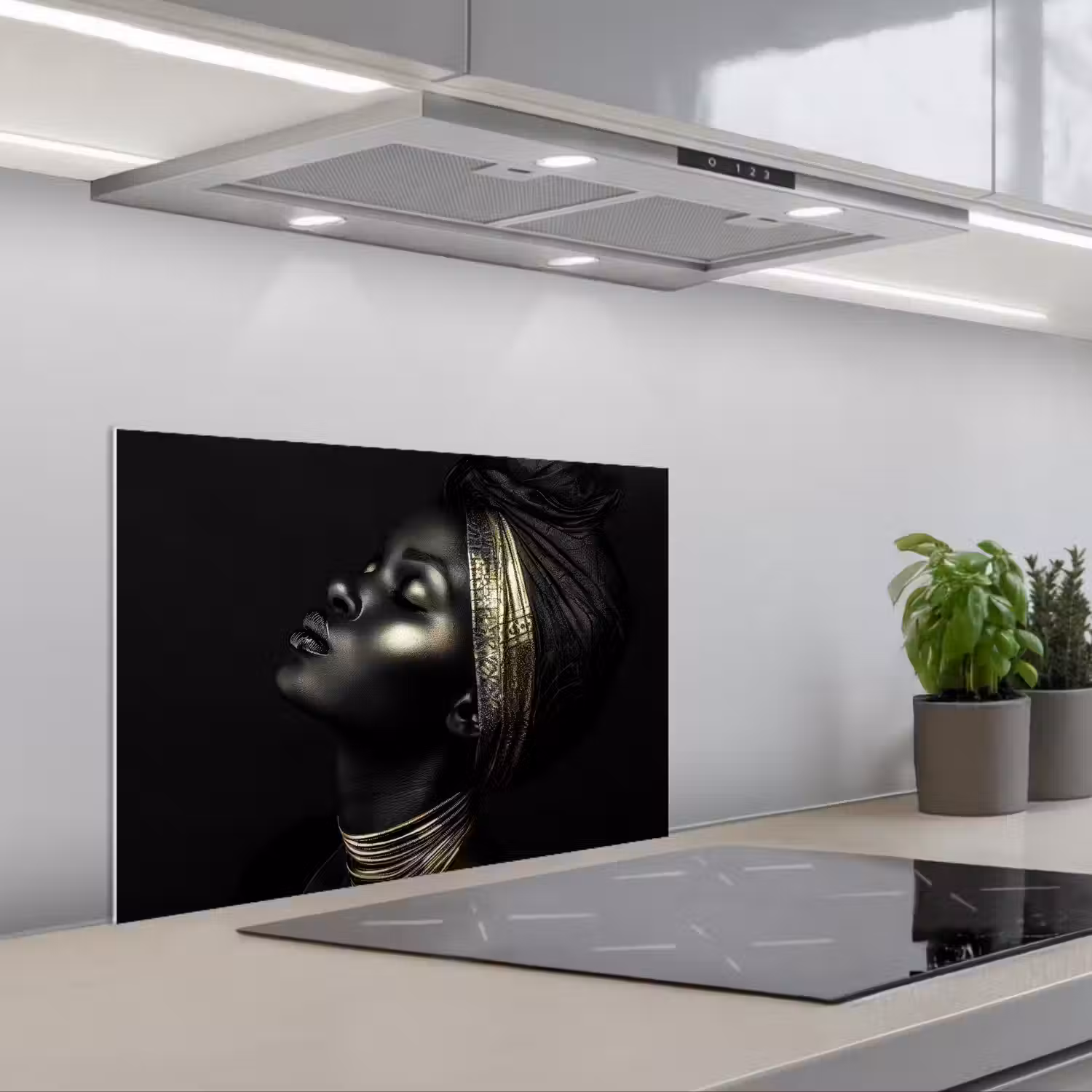 Vrouw - Zwart - Goud - Sieraden keuken achterwand spatscherm klein -3d_schuin