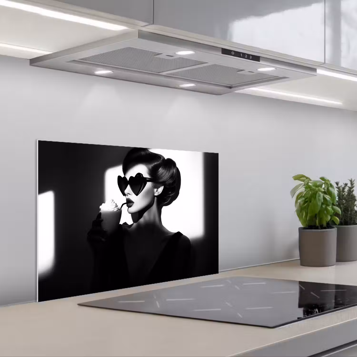 Vrouw - Zwart - Hart keuken achterwand spatscherm klein -3d_schuin