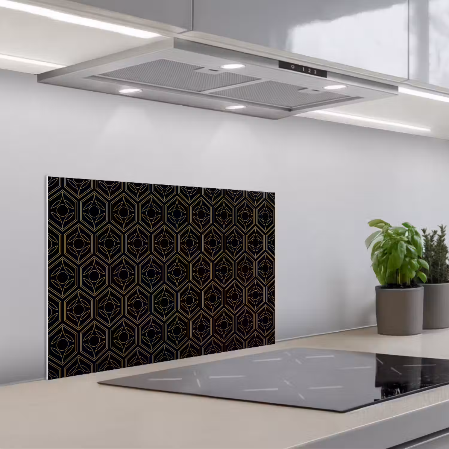 Zwart - Goud - Bloemenkern keuken achterwand spatscherm klein 900 -3d_schuin