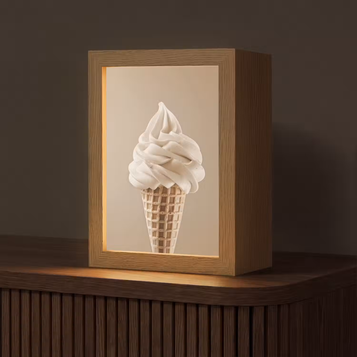 IJs - Softijs - Romig - Hoorntje - Beige Light Box met kabel (Tafellamp) klein -z3d_website