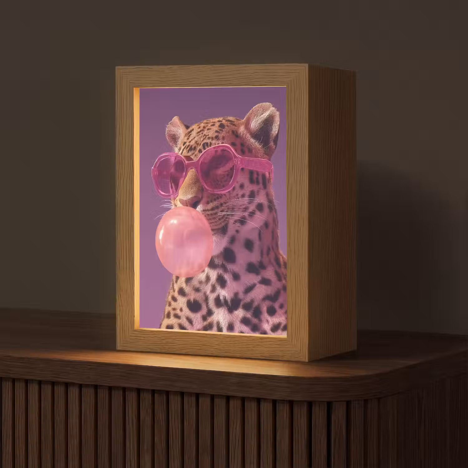 Panter - Zonnebril - Kauwgombel - Roze Light Box met kabel (Tafellamp) klein -z3d_website