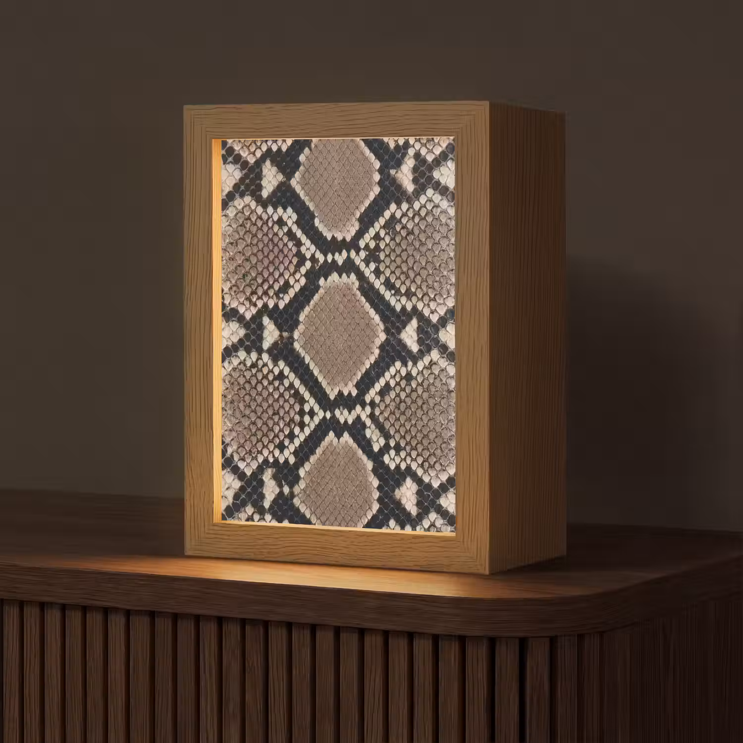 Slangenprint - Python - Bruin Light Box met kabel (Tafellamp) klein -z3d_website