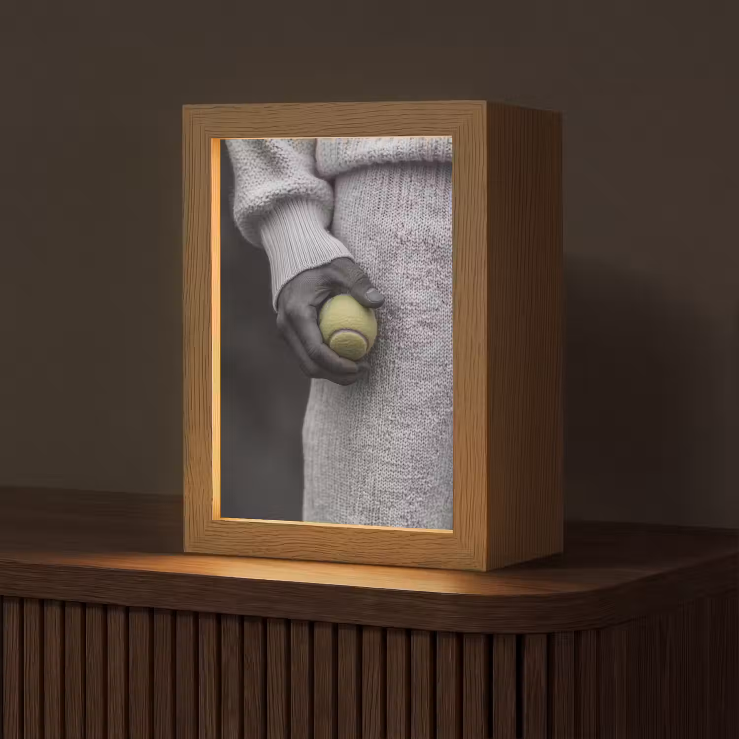 Tennisbal - Zwart - Wit Light Box met kabel (Tafellamp) klein -z3d_website
