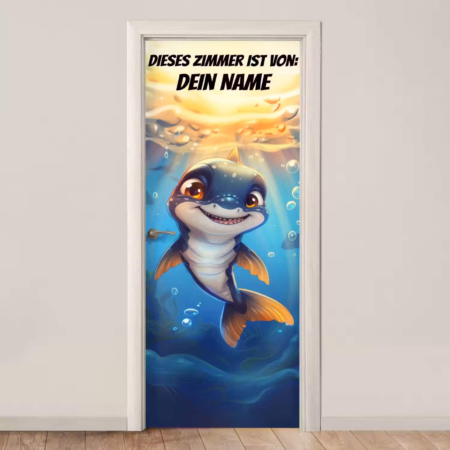 Fröhlicher kleiner Hai unter Wasser. deurposter klein -3d_beige