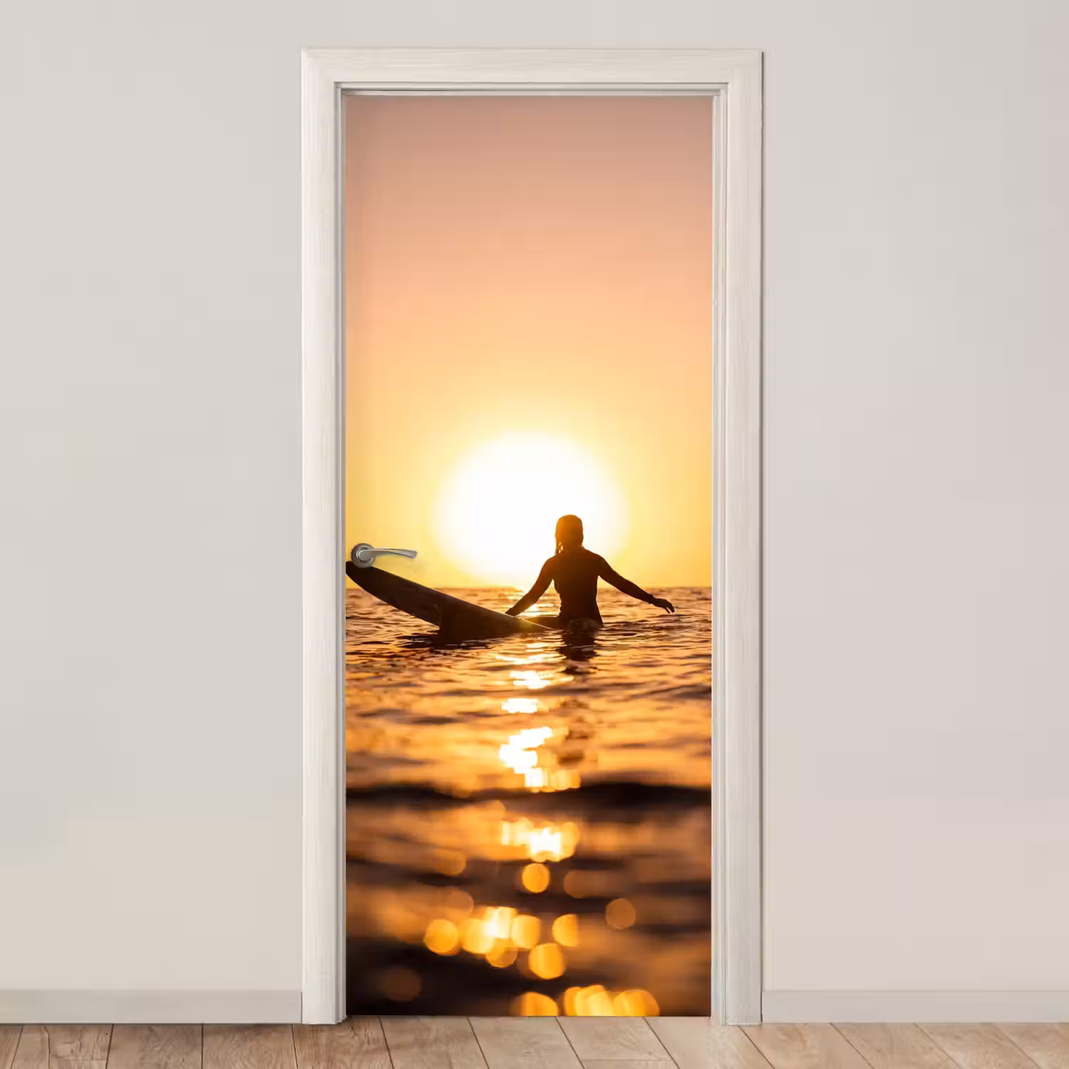 Persoon - Surfen - Zonsondergang - Zee - Oranje deurposter klein -3d_beige
