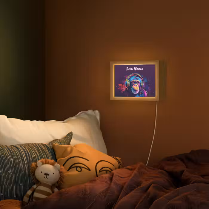 Lightbox - Wandlampe Kinderzimmer mit Namen - Affe - Kopfhörer - Musik - Farbenfroh