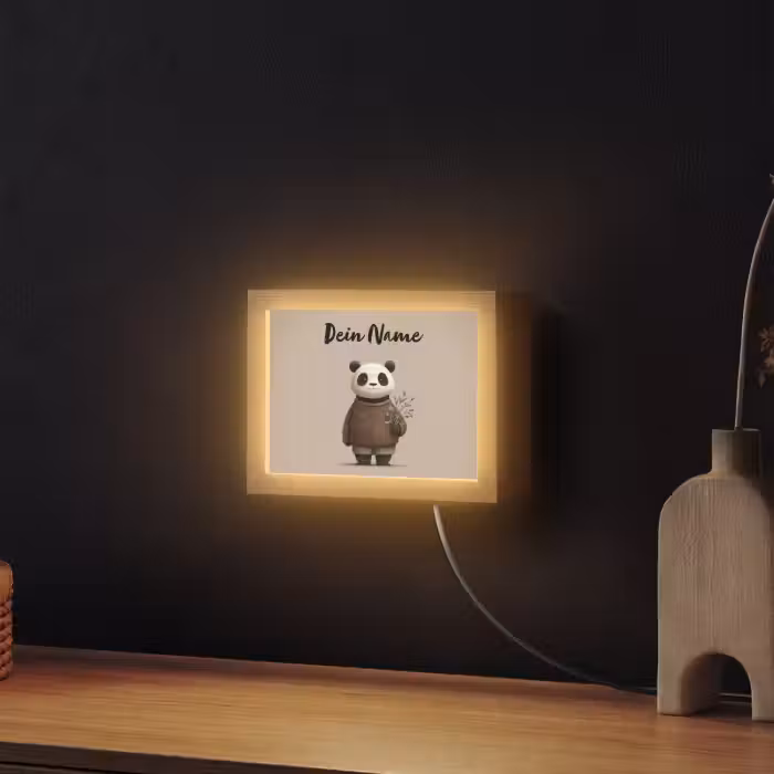 Lightbox - Wandlampe Kinderzimmer mit Namen - Panda - Blaue Blumen - Sanftheit