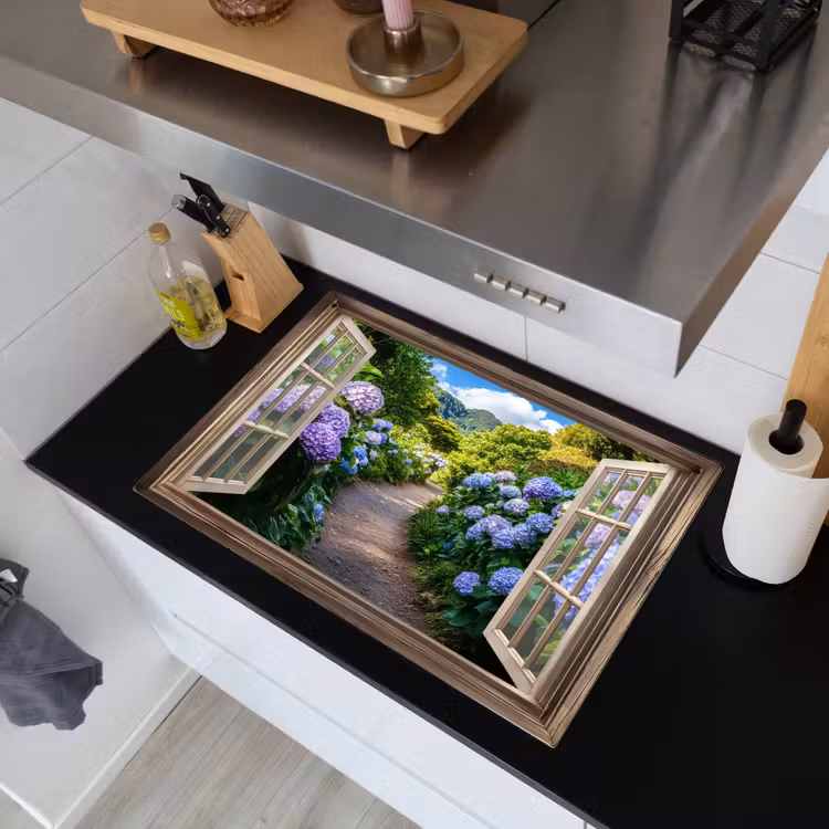 Doorkijk - Hortensia - Pad - Natuur Inductie beschemer met haakjes klein -sfeer1