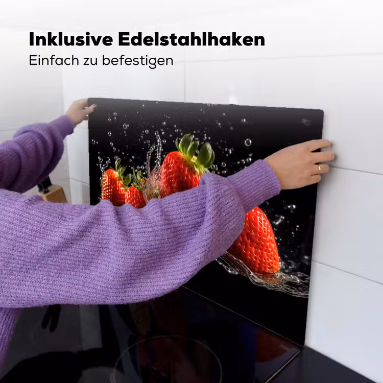 Aardbeien - Fruit - Rood - Water - Zwart Inductie beschemer met haakjes klein -ky-ophangen-de