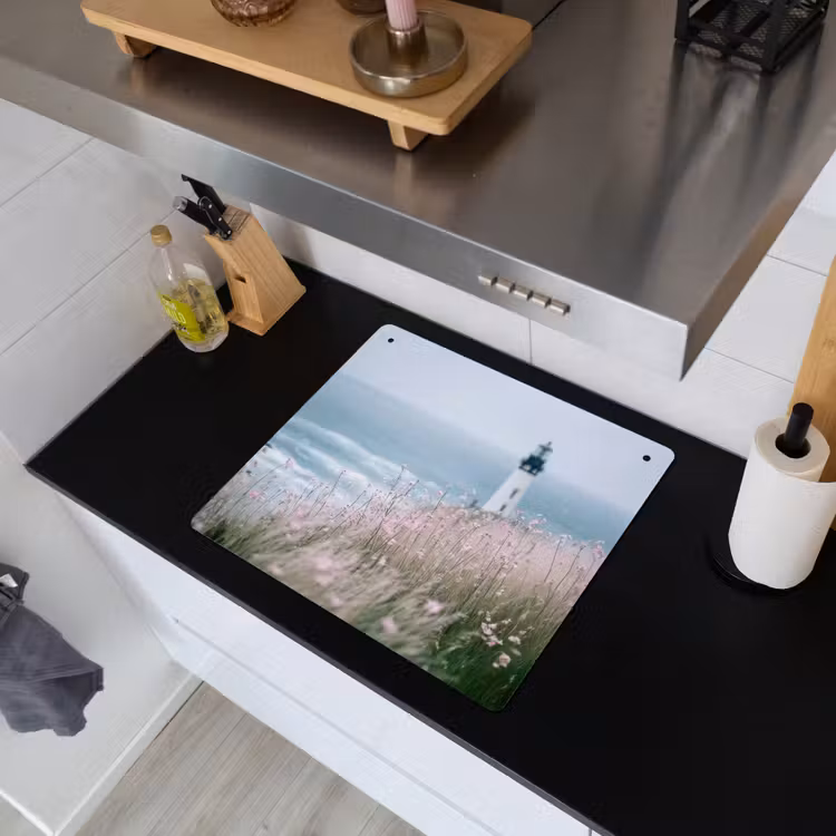 Vuurtoren - Klif - Zee - Bloemen Inductie beschemer met haakjes middel -sfeer1