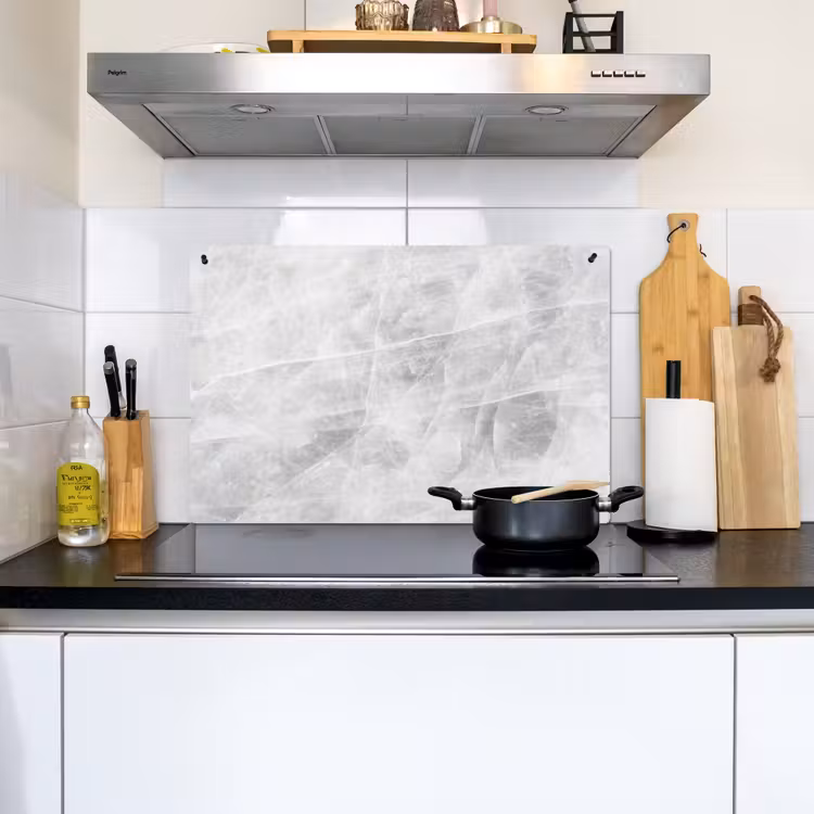 Marmer - Steen - Wit - Luxe - Marmerlook Inductie beschemer met haakjes klein -sfeer2