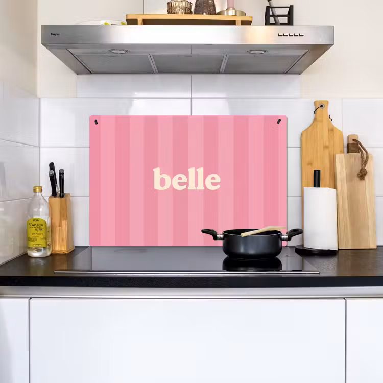 Roze - Gestreept - Belle Inductie beschemer met haakjes klein -sfeer2