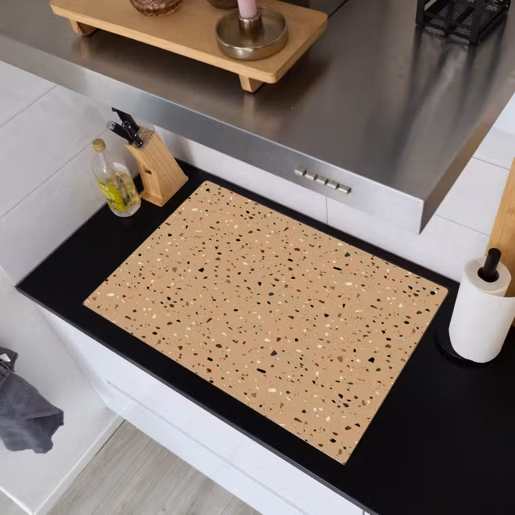 Terrazzo - Patroon - Beige Inductie beschemer met haakjes klein 777 -sfeer1