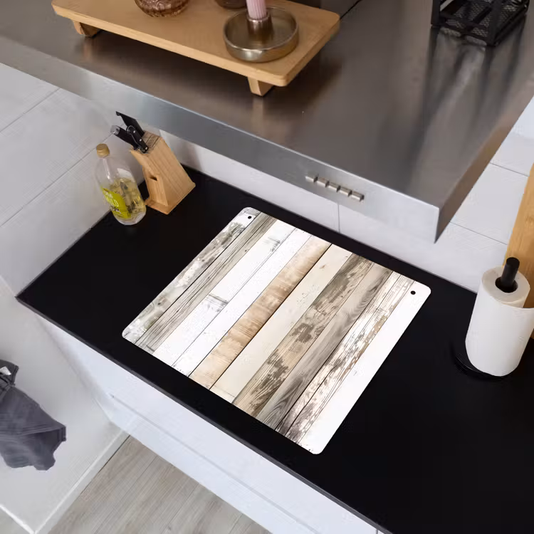 Verweerd Houten Planken Inductie beschemer met haakjes middel -sfeer1