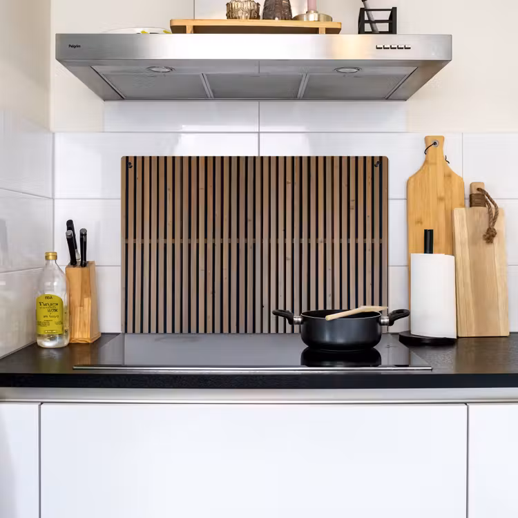 Vintage - Hout - Design - Structuur Inductie beschemer met haakjes klein -sfeer2
