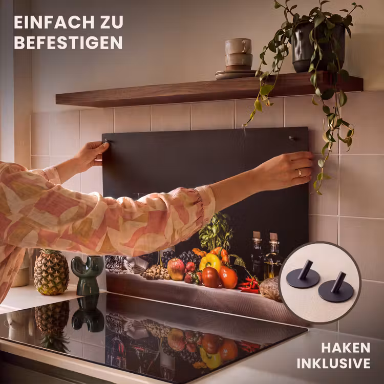 2-in-1 Herdabdeckplatte & Spritzschutz - Abendmahl im Kontrast - Avondmaal in Contrast Inductie beschemer met haakjes klein