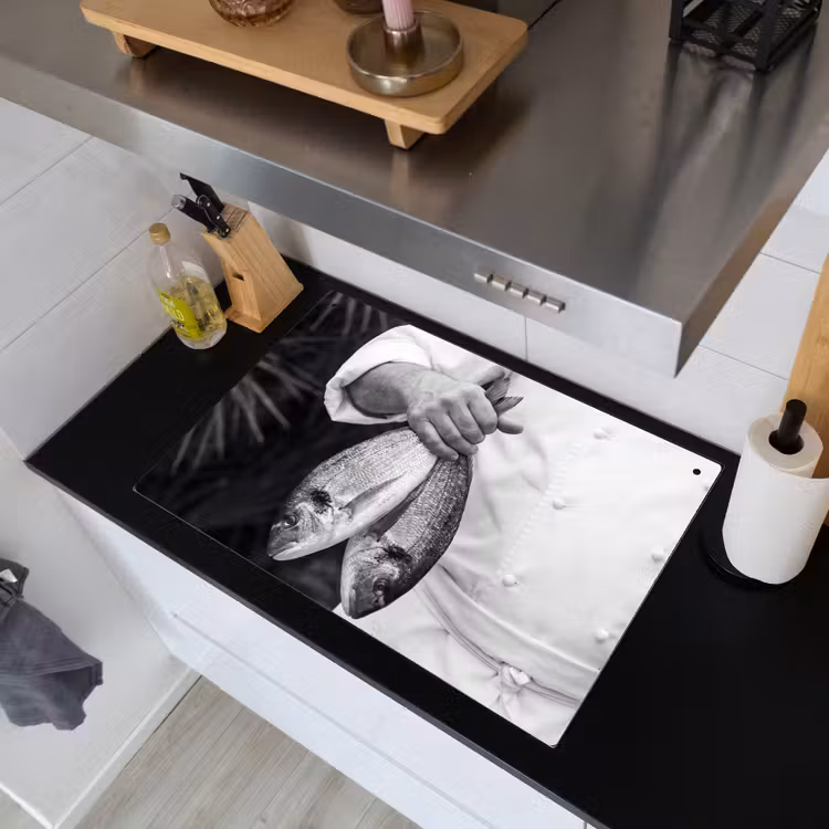 Vissen - Chef - Zwart - Wit Inductie beschemer met haakjes klein -sfeer1