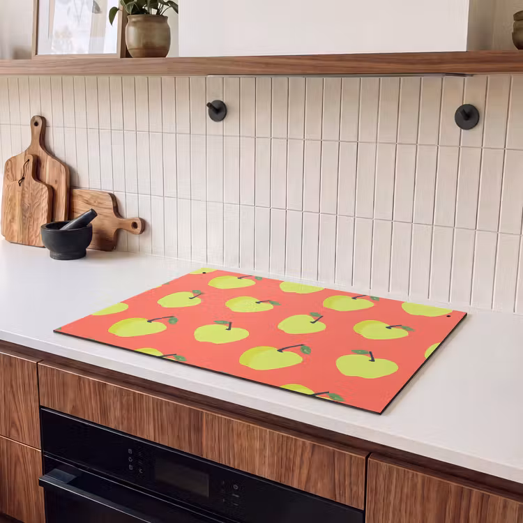 2-in-1 Herdabdeckplatte & Spritzschutz - Äpfel - Modern - Grün - Appels - Modern - Groen Inductie beschemer met haakjes klein 777