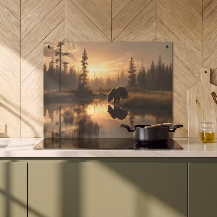 2-in-1 Herdabdeckplatte & Spritzschutz - Bär - Wasser - Wald - Morgenlicht - Beer - water - Bos - Ochtendlicht Inductie beschemer met haakjes klein