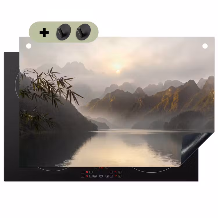 Bergen - Water - Mist - Natuur - Landschap Inductie beschemer met haakjes klein -3d