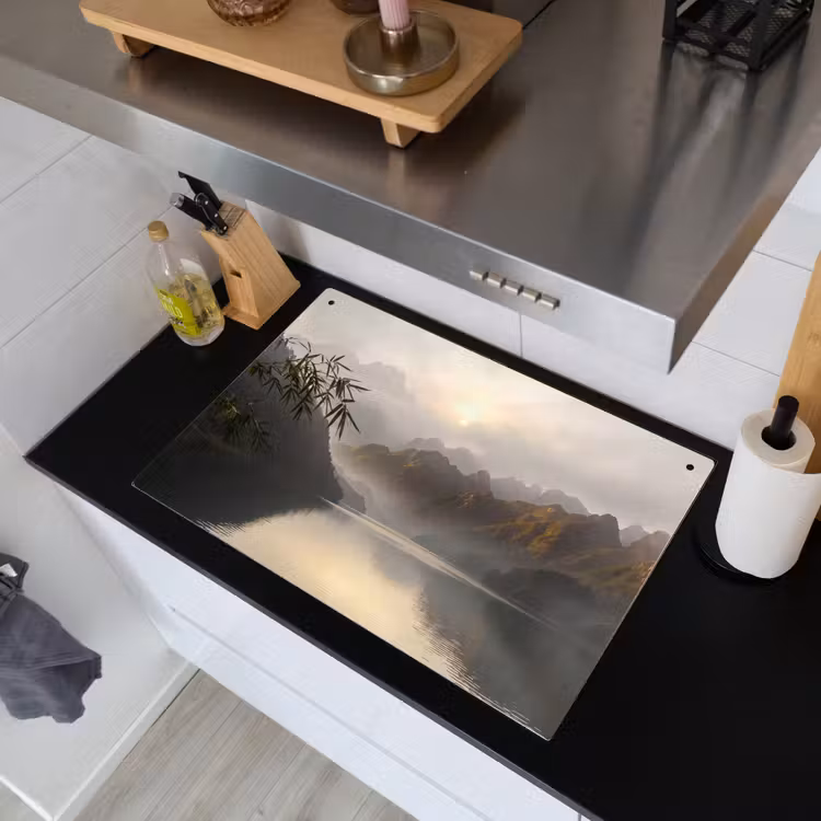 Bergen - Water - Mist - Natuur - Landschap Inductie beschemer met haakjes klein -sfeer1