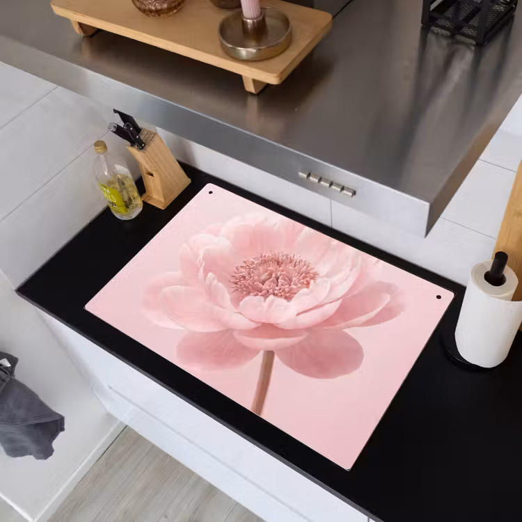 Bloem - Pioenroos - Roze Inductie beschemer met haakjes klein -sfeer1