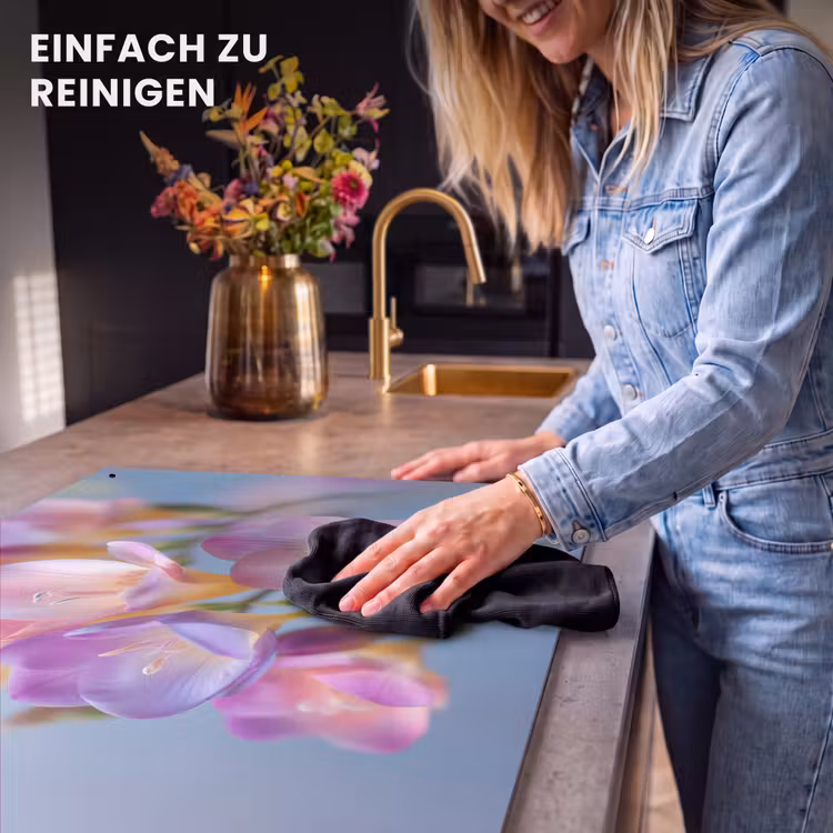 2-in-1 Herdabdeckplatte & Spritzschutz - Blumen - Lila - Überlaufen - Staubgefäße - Bloemen - Paars - Overloop - Meeldraden Inductie beschemer met haakjes klein