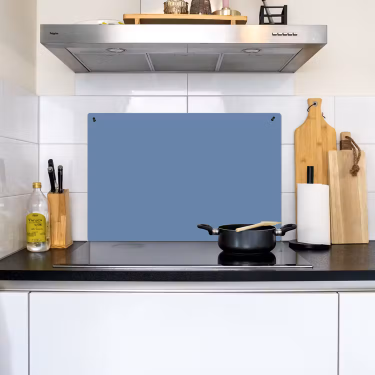 Denim - Breeze - Blauw Inductie beschemer met haakjes klein 777 -sfeer2