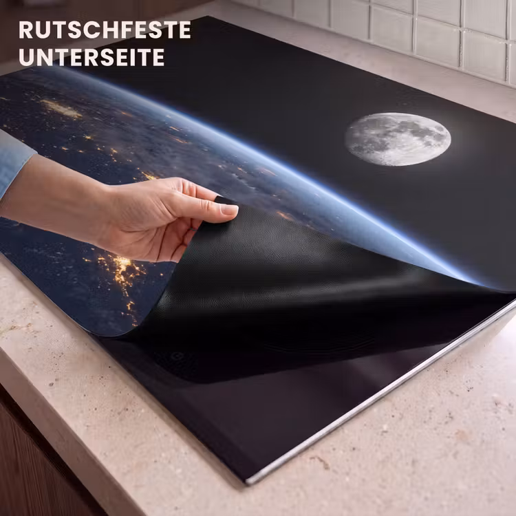 2-in-1 Herdabdeckplatte & Spritzschutz - Erde – Nacht – Weltraum - Aarde - Nacht - Ruimte Inductie beschemer met haakjes klein